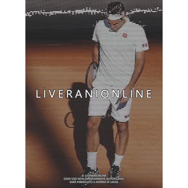 Roma 16/05/2019 - INTERNAZIONALI BNL D\' Italia 2019 - Borna Coric vs Roger Federer - nella foto: Roger Federer ©Claudio Zamagni/Agenzia Aldo Liverani s.a.s. Roger Federer during the match between Borna Coric and Roger Federerat the The Internazionali BNL d\'Italia 2019 at Foro Italico on May 16, 2019 in Rome, Italy. Photo Credit by Claudio Zamagni-Aldo Liverani Photo Agency / AGENZIA ALDO LIVERANI SAS