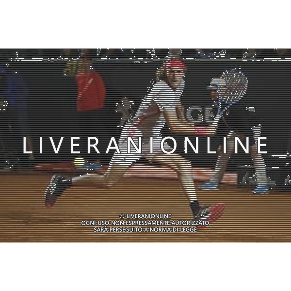 Roma 16/05/2019 - INTERNAZIONALI BNL D\' Italia 2019 - Stefanos Tsitsipas vs Fabio Fognini - nella foto: Stefanos Tsitsipas ©Claudio Zamagni/Agenzia Aldo Liverani s.a.s. Stefanos Tsitsipas during the match between Stefanos Tsitsipas and Fabio Fognini at The Internazionali BNL d\'Italia 2019 at Foro Italico on May 16, 2019 in Rome, Italy. Photo Credit by Claudio Zamagni-Aldo Liverani Photo Agency / AGENZIA ALDO LIVERANI SAS