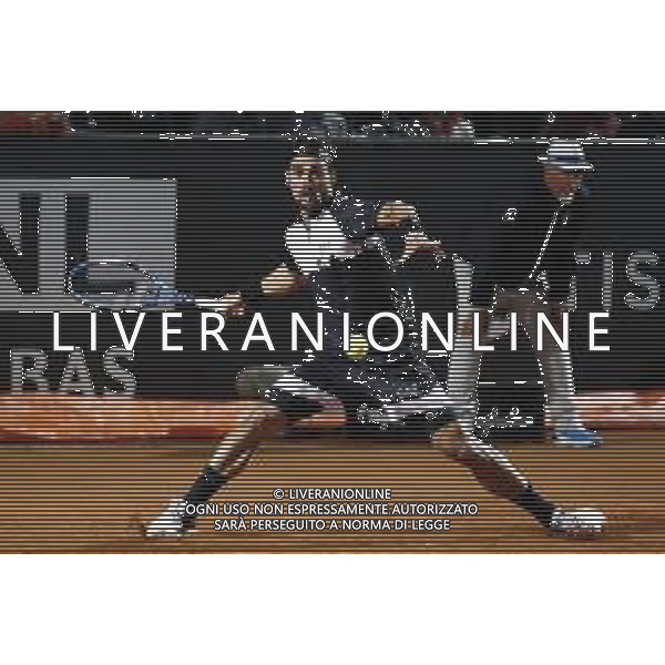 Roma 16/05/2019 - INTERNAZIONALI BNL D\' Italia 2019 - Stefanos Tsitsipas vs Fabio Fognini - nella foto: Fabio Fognini ©Claudio Zamagni/Agenzia Aldo Liverani s.a.s. Fabio Fognini during the match between Stefanos Tsitsipas and Fabio Fognini at The Internazionali BNL d\'Italia 2019 at Foro Italico on May 16, 2019 in Rome, Italy. Photo Credit by Claudio Zamagni-Aldo Liverani Photo Agency / AGENZIA ALDO LIVERANI SAS
