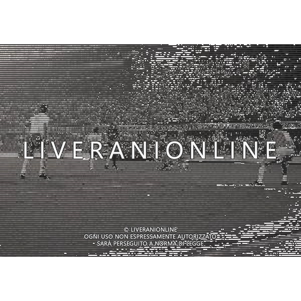 18-09-1985 MILANO -TRENTADUESIMI DI FINALE DI COPPA UEFA INTER SAN GALLO 5-1 NELLA FOTO GOAL KARL HEINZ RUMMENIGGE AG ALDO LIVERANI SAS