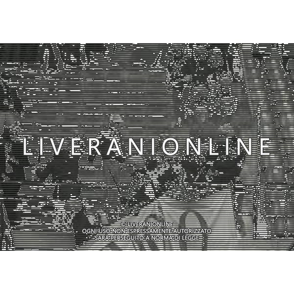 08-05-1991 MILANO- FINALE DI ANDATA DI COPPA UEFA INTER ROMA 2-0 NELLA FOTO DISORDINI DEI TIFOSI CON LA POLIZIA AG ALDO LIVERANI SAS