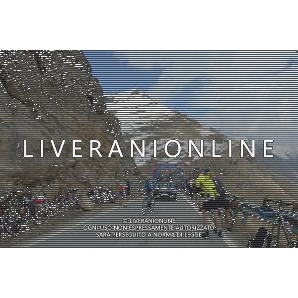 24-05-2019 Giro D\'italia; Tappa 13 Pinerolo - Ceresole Reale; 2019, Movistar; Carapaz Antonio, Richard Antonio; Ceresole Reale; ©SIROTTI / AGENZIA ALDO LIVERANI SAS