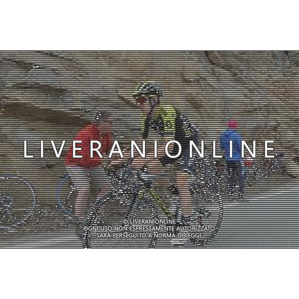24-05-2019 Giro D\'italia; Tappa 13 Pinerolo - Ceresole Reale; 2019, Mitchelton - Scott; Nieve, Iturralde Mikel; Ceresole Reale; ©SIROTTI / AGENZIA ALDO LIVERANI SAS