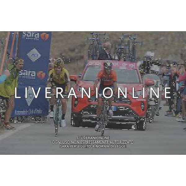 24-05-2019 Giro D\'italia; Tappa 13 Pinerolo - Ceresole Reale; 2019, Jumbo - Visma; 2019, Bahrain - Merida; Roglic, Primoz; Nibali, Vincenzo; Ceresole Reale; ©SIROTTI / AGENZIA ALDO LIVERANI SAS