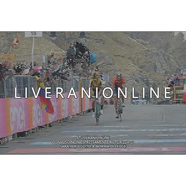 24-05-2019 Giro D\'italia; Tappa 13 Pinerolo - Ceresole Reale; 2019, Jumbo - Visma; 2019, Bahrain - Merida; Roglic, Primoz; Nibali, Vincenzo; Ceresole Reale; FOTO STEFANO SIROTTI-AG ALDO LIVERANI SAS