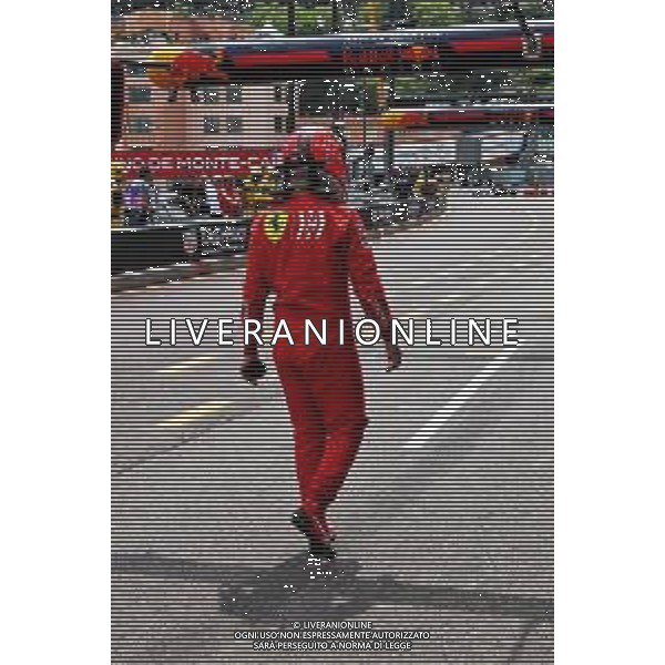 Sebastian Vettel (GER) Ferrari returns to the pits after crashing in the third practice session. 25.05.2019. Formula 1 World Championship, Rd 6, Monaco Grand Prix, Monte Carlo, Monaco, Qualifying Day. AG ALDO LIVERANI SAS-ONLY ITALY