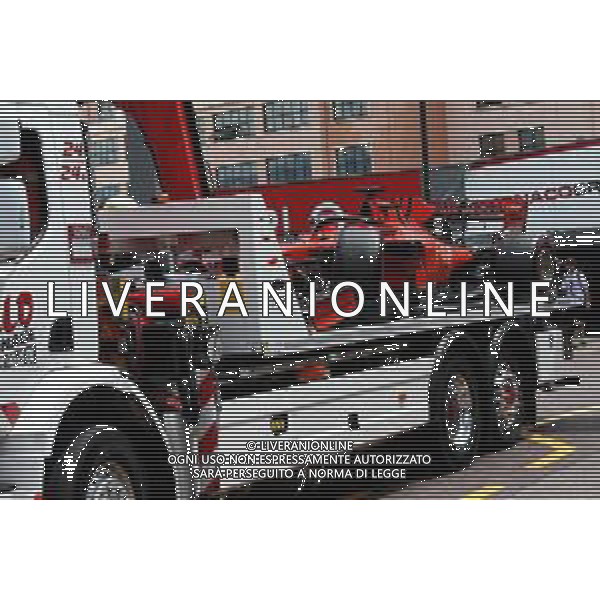 The Ferrari SF90 of Sebastian Vettel (GER) Ferrari is recovered back to the pits on the back of a truck after he crashed in the third practice session. 25.05.2019. Formula 1 World Championship, Rd 6, Monaco Grand Prix, Monte Carlo, Monaco, Qualifying Day. AG ALDO LIVERANI SAS-ONLY ITALY