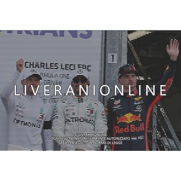 Qualifying top three in parc ferme (L to R): Valtteri Bottas (FIN) Mercedes AMG F1, second; Lewis Hamilton (GBR) Mercedes AMG F1, pole position; Max Verstappen (NLD) Red Bull Racing, third. 25.05.2019. Formula 1 World Championship, Rd 6, Monaco Grand Prix, Monte Carlo, Monaco, Qualifying Day. AG ALDO LIVERANI SAS-ONLY ITALY