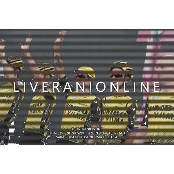 26-05-2019 Giro D\'italia; Tappa 15 Ivrea - Como; 2019, Jumbo - Visma; Roglic, Primoz; Ivrea; ©SIROTTI / AGENZIA ALDO LIVERANI SAS