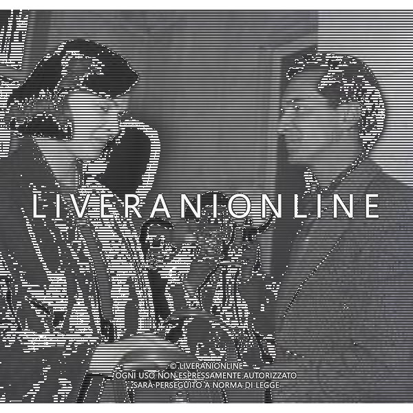 1953 ROMA AEROPORTO DI CIAMPINO ARRIVO ARRIVO LUCIA BOSE\' E LUIS MIGUEL DOMINGUIN AG ALDO LIVERANI SAS