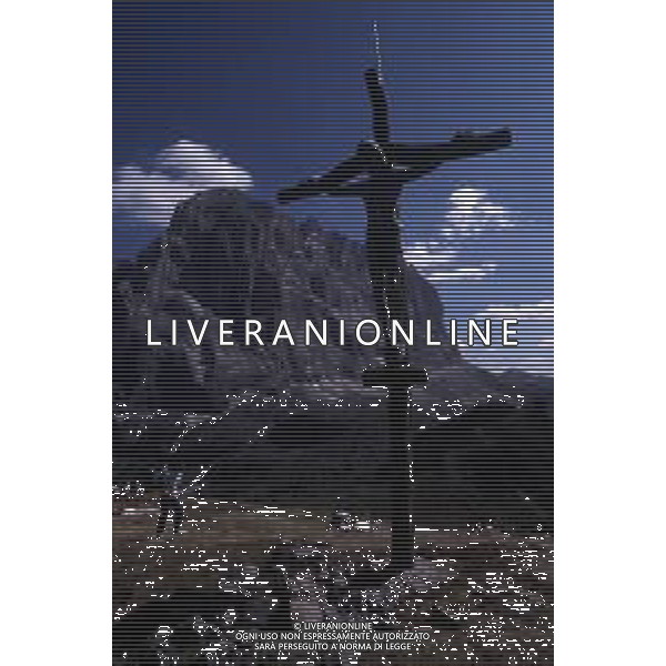 DOLOMITI SELVA DI VAL GARDENA SASSOLUNGO NELLA FOTO Il Sassolungo è la vetta principale del massiccio omonimo, collocato tra Val Gardena e Trentino AG ALDO LIVERANI SAS