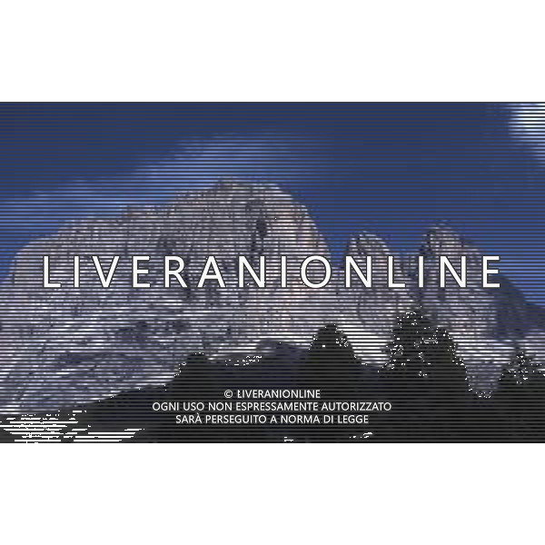 DOLOMITI SELVA DI VAL GARDENA SASSOLUNGO NELLA FOTO Il Sassolungo è la vetta principale del massiccio omonimo, collocato tra Val Gardena e Trentino AG ALDO LIVERANI SAS