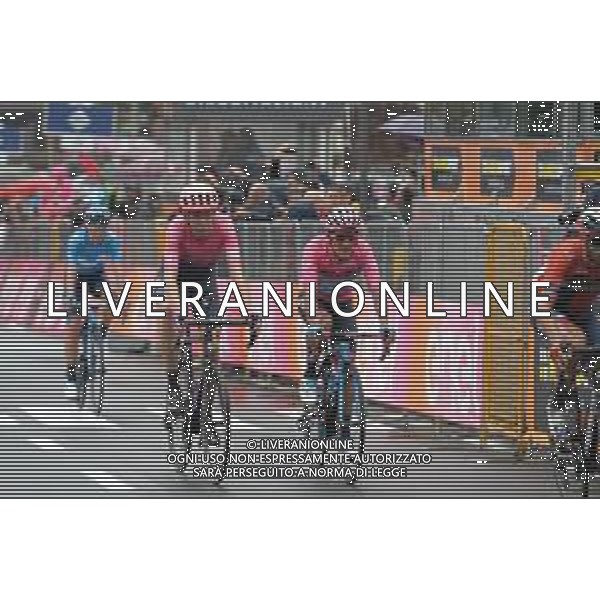 28-05-2019 Giro D\'italia; Tappa16 Lovere - Ponte Di Legno; 2019, Movistar; 2019, Ef Education - First; Carapaz Antonio, Richard Antonio; Carthy, Hugh; Ponte Di Legno; ©SIROTTI / AGENZIA ALDO LIVERANI SAS