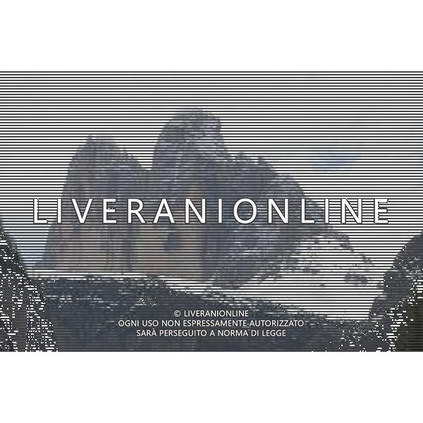 30-05-2019 Giro D\'italia; Tappa 18 Valdaora - Santa Maria Di Sala; Tre Cime Di Lavaredo; ©SIROTTI / AGENZIA ALDO LIVERANI SAS