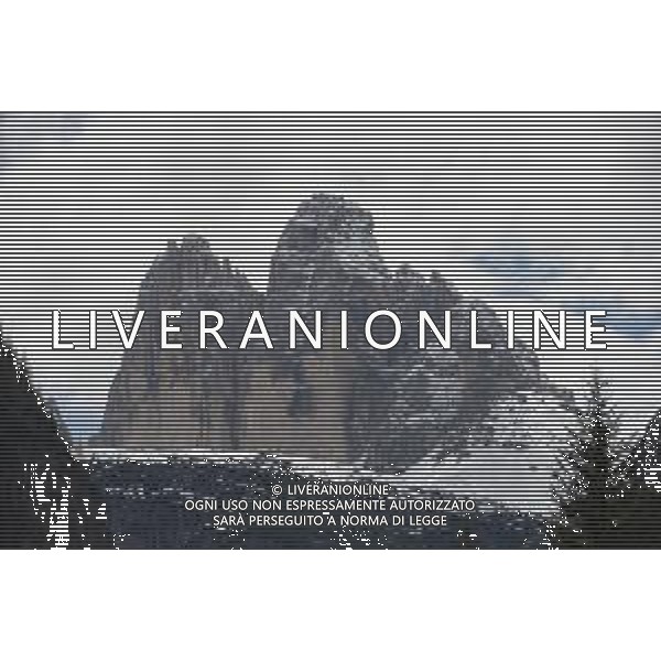 30-05-2019 Giro D\'italia; Tappa 18 Valdaora - Santa Maria Di Sala; Tre Cime Di Lavaredo; ©SIROTTI / AGENZIA ALDO LIVERANI SAS