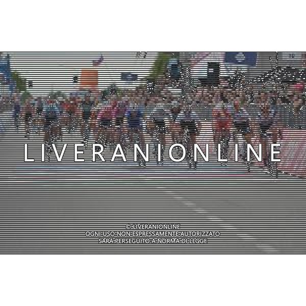 30-05-2019 Giro D\'italia; Tappa 18 Valdaora - Santa Maria Di Sala; 2019, Nippo - Vini Fantini Faizane; 2019, Bora - Hansgrohe; Cima, Damiano; Ackermann, Pascal; Santa Maria Di Sala; ©SIROTTI / AGENZIA ALDO LIVERANI SAS