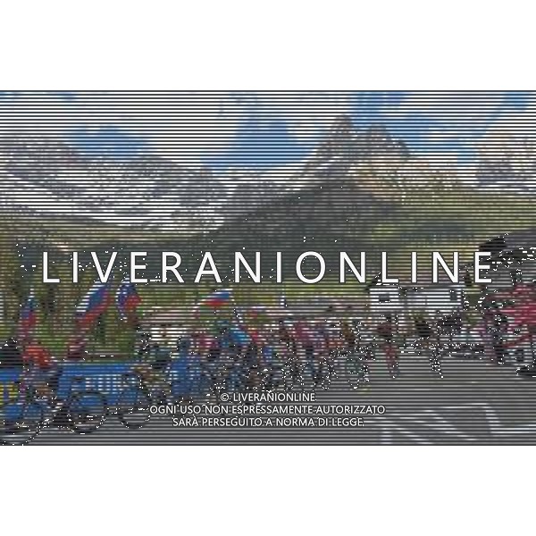 31-05-2019 Giro D\'italia; Tappa 19 Treviso - San Martino Di Castrozza; 2019, Bahrain - Merida; 2019, Bora - Hansgrohe; 2019, Movistar; Pozzovivo, Domenico; Majka, Rafal; Landa Meana, Mikel; Carapaz Antonio, Richard Antonio; Passo Rolle; ©SIROTTI / AGENZIA ALDO LIVERANI SAS