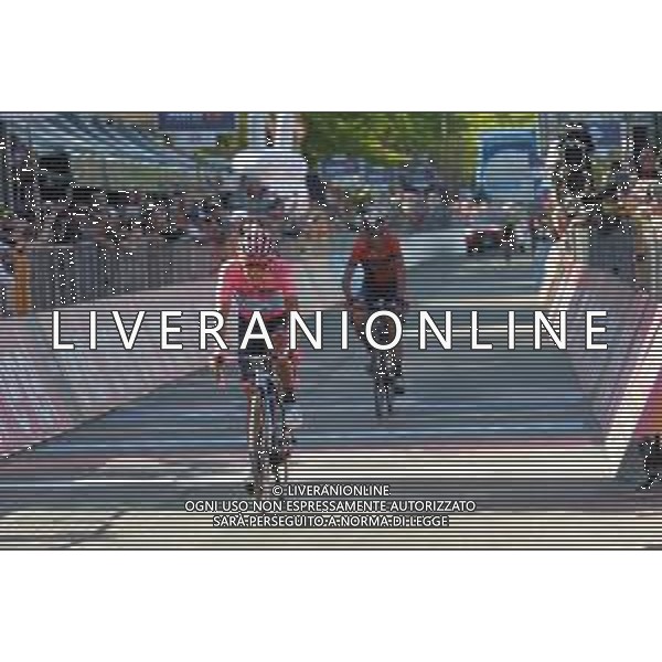 01-06-2019 Giro D\'italia; Tappa 20 Feltre - Croce D\'aune; 2019, Movistar; Carapaz Antonio, Richard Antonio; Croce D\' Aune; ©SIROTTI / AGENZIA ALDO LIVERANI SAS