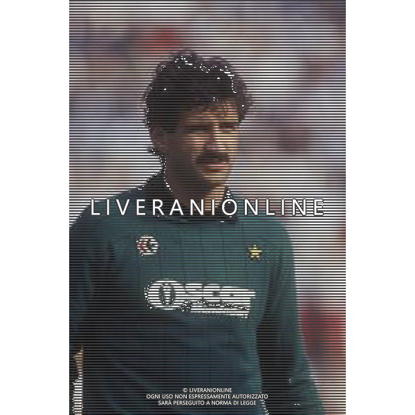 RETROSPETTIVA GIULIANO TERRANEO CALCIATORE E DIRIGENTE SPORTIVO NELLA FOTO GIULIANO TERRANEO CON LA MAGLIA DEL MILAN NEL 1984-85 AG ALDO LIVERANI SAS