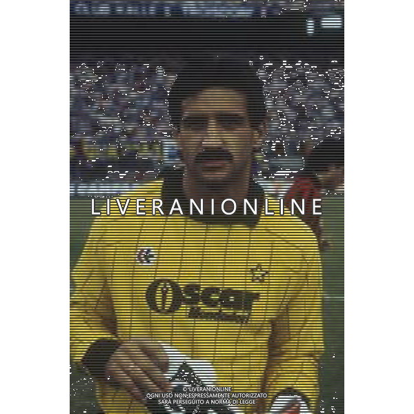 RETROSPETTIVA GIULIANO TERRANEO CALCIATORE E DIRIGENTE SPORTIVO NELLA FOTO GIULIANO TERRANEO CON LA MAGLIA DEL MILAN NEL 1985-86 AG ALDO LIVERANI SAS