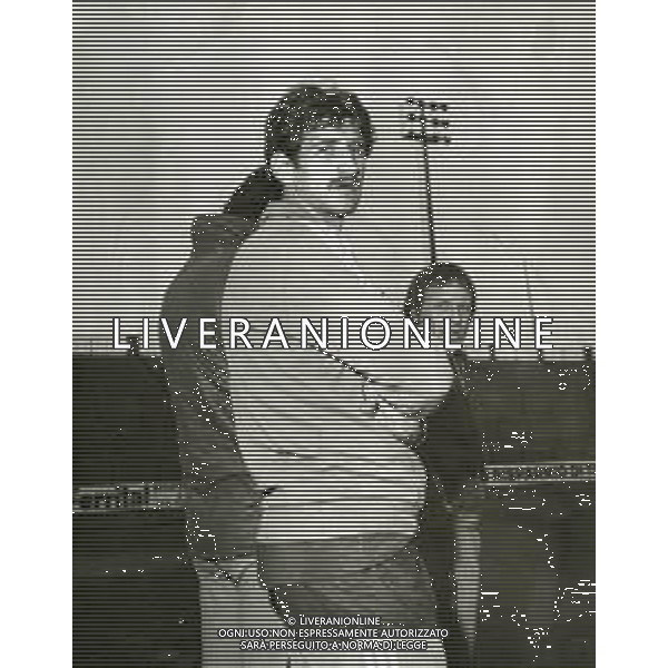RETROSPETTIVA GIULIANO TERRANEO CALCIATORE E DIRIGENTE SPORTIVO NELLA FOTO GIULIANO TERRANEO CON LA MAGLIA DEL TORINO CALCIO IN ALLENAMENTO AG ALDO LIVERANI SAS