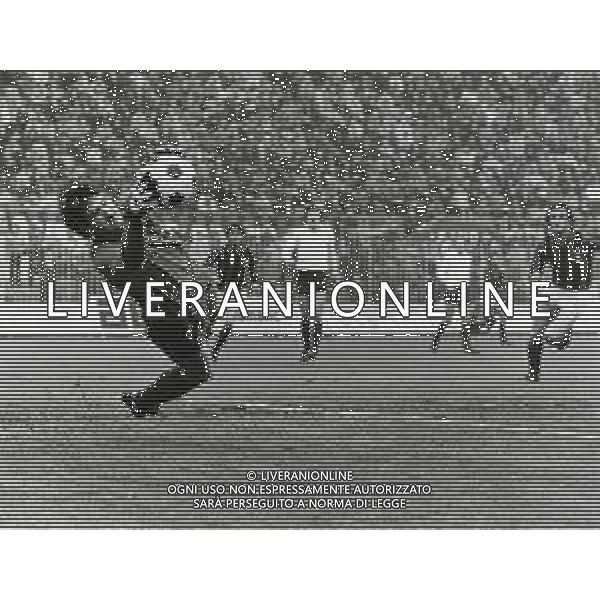 RETROSPETTIVA GIULIANO TERRANEO CALCIATORE E DIRIGENTE SPORTIVO  NELLA FOTO GIULIANO TERRANEO CON LA MAGLIA DEL TORINO CALCIO AG ALDO LIVERANI SAS 