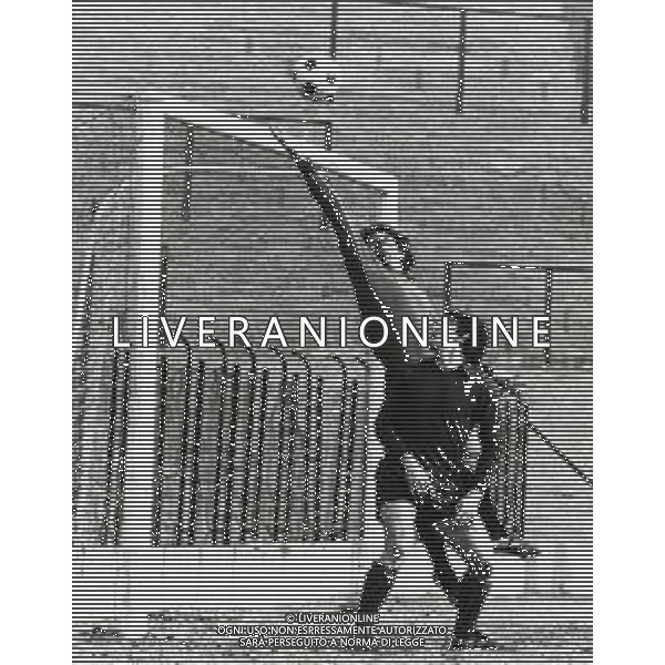 RETROSPETTIVA GIULIANO TERRANEO CALCIATORE E DIRIGENTE SPORTIVO  NELLA FOTO GIULIANO TERRANEO CON LA MAGLIA DEL TORINO CALCIO AG ALDO LIVERANI SAS 