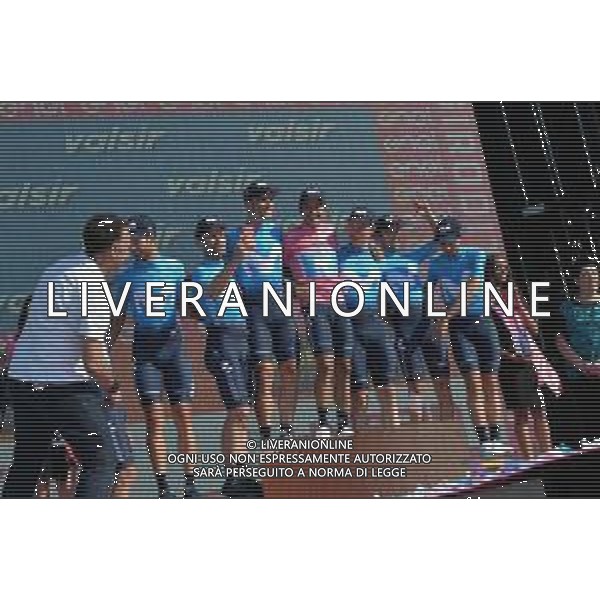 02-06-2019 Giro D\'italia; Tappa 21 Verona - Verona; 2019, Movistar; Carapaz Antonio, Richard Antonio; Garcia, Acosta Jose Vicente; Verona Arena; ©SIROTTI / AGENZIA ALDO LIVERANI SAS