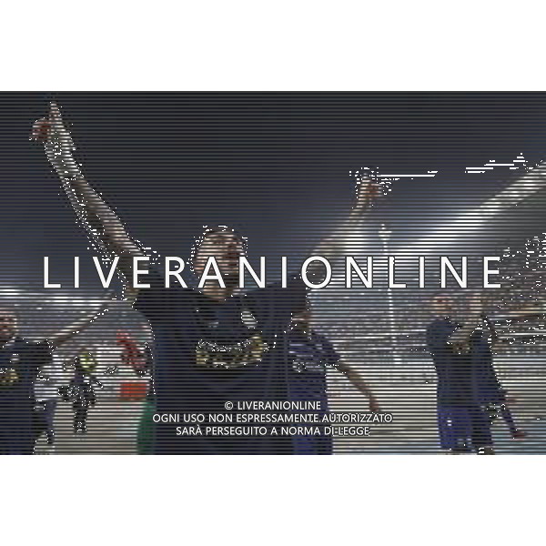 VERONA 02/06/2019 - Play off di serie BKT Hellas Verona - Cittadella. Partita di Ritorno nella foto: Esultanza e festeggiamenti a fine gara per la promozione in serie A del verona ©Claudio Zamagni/Agenzia Aldo Liverani / AGENZIA ALDO LIVERANI SAS
