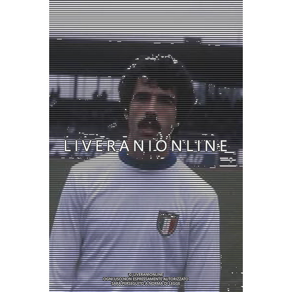 RETROSPETTIVA PIETRO PAOLO VIRDIS CALCIATORE NELLA FOTO PIETRO PAOLO VIRDIS CON LA MAGLIA DELLA NAZIONALE ITALIANA AG ALDO LIVERANI SAS