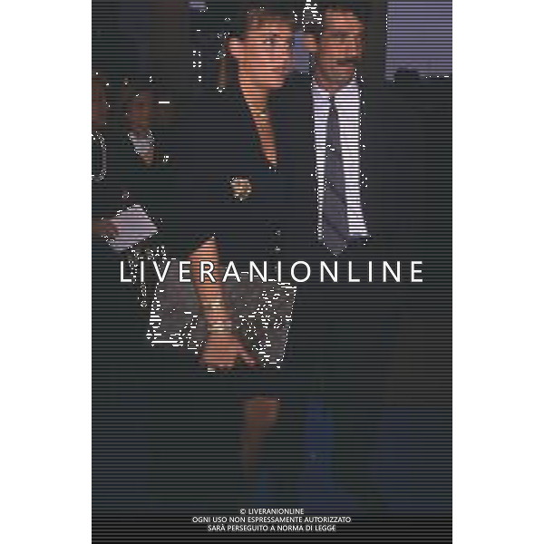 RETROSPETTIVA PIETRO PAOLO VIRDIS CALCIATORE NELLA FOTO PIETRO PAOLO VIRDIS CON LA MOGLIE AG ALDO LIVERANI SAS