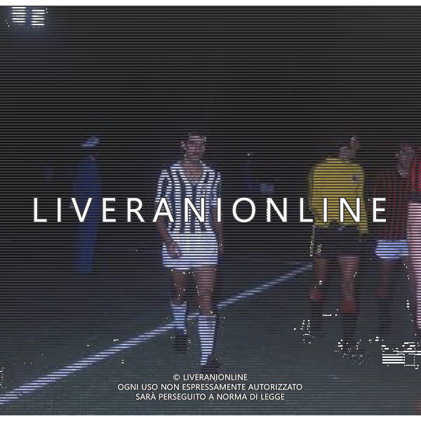 RETROSPETTIVA PIETRO PAOLO VIRDIS CALCIATORE NELLA FOTO PIETRO PAOLO VIRDIS CON LA MAGLIA DELLA JUVENTUS CALCIO AG ALDO LIVERANI SAS