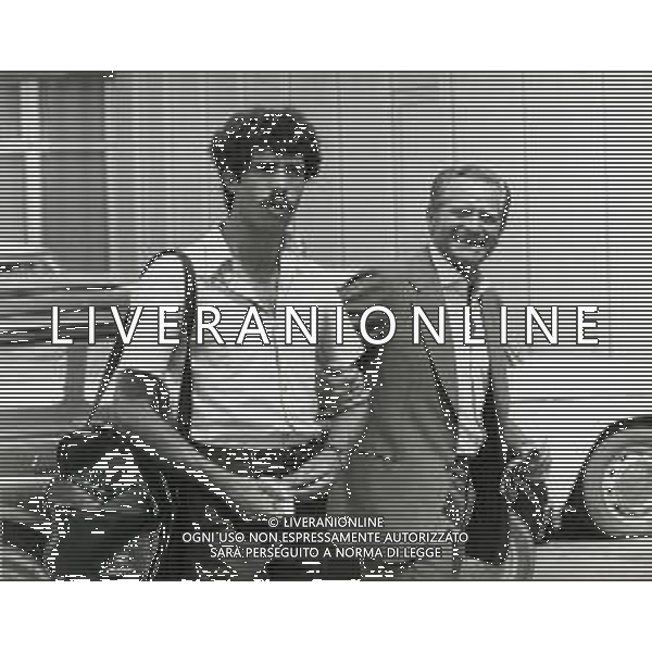 RETROSPETTIVA PIETRO PAOLO VIRDIS CALCIATORE NELLA FOTO PIETRO PAOLO VIRDIS CON IL PRESIDENTE DELLA JUVENTUS GIAMPIERO BONIPERTI AG ALDO LIVERANI SAS