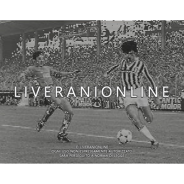RETROSPETTIVA PIETRO PAOLO VIRDIS CALCIATORE NELLA FOTO PIETRO PAOLO VIRDIS CON LA MAGLIA DELLA JUVENTUS CALCIO AG ALDO LIVERANI SAS