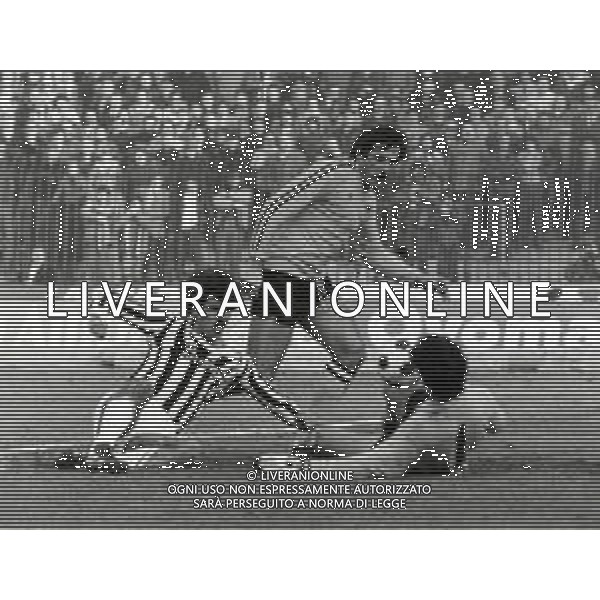 RETROSPETTIVA PIETRO PAOLO VIRDIS CALCIATORE NELLA FOTO PIETRO PAOLO VIRDIS CON LA MAGLIA DELLA JUVENTUS CALCIO AG ALDO LIVERANI SAS