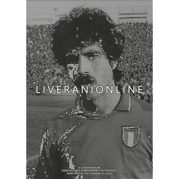 RETROSPETTIVA PIETRO PAOLO VIRDIS CALCIATORE NELLA FOTO PIETRO PAOLO VIRDIS CON LA MAGLIA DELLA NAZIONALE ITALIANA AG ALDO LIVERANI SAS