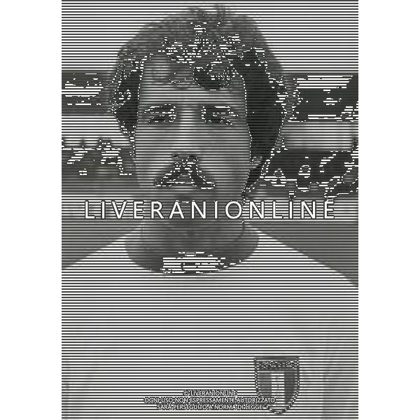 RETROSPETTIVA PIETRO PAOLO VIRDIS CALCIATORE NELLA FOTO PIETRO PAOLO VIRDIS CON LA MAGLIA DELLA NAZIONALE ITALIANA AG ALDO LIVERANI SAS