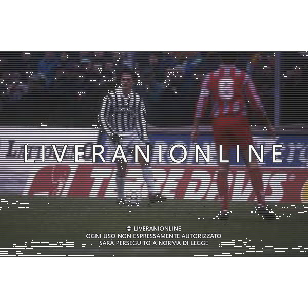 retrospettiva andrea fortunato calciatore 1993-1994 nella foto andrea fortunato con la maglia della juventus calcio ag aldo liverani sas