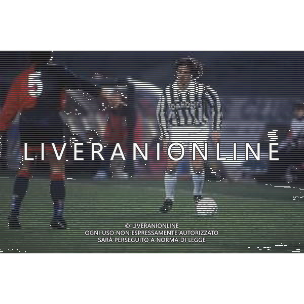 retrospettiva andrea fortunato calciatore 1993-1994 nella foto andrea fortunato con la maglia della juventus calcio ag aldo liverani sas