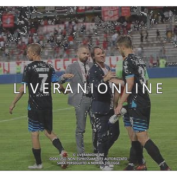 PIACENZA 02 06 2019 PIACENZA CALCIO-IMOLESE 1-2 CALCIO PLAY OFF SERIER C NELLA FOTO LORENZO SPAGNOLI E DIRETTORE SPORTIVO FILIPPO GHINASSI CONSOLANO I GIOCATORI DOPO LA PARTITA FOTO GIANNI SANNA-AG ALDO LIVERANI SAS
