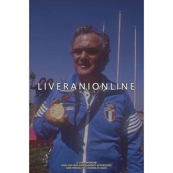 RETROSPETTIVA LUCIANO GIOVANNETTI TIRO A VOLO NELLA FOTO LUCIANO GIOVANNETTI VINCE L\'ORO ALLE OLIMPIADI DI LOS ANGELES 1984 AG ALDO LIVERANI SAS
