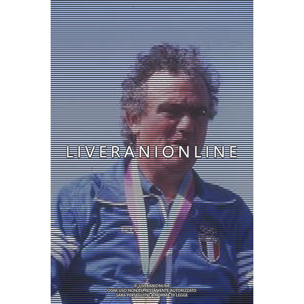RETROSPETTIVA LUCIANO GIOVANNETTI TIRO A VOLO NELLA FOTO LUCIANO GIOVANNETTI VINCE L\'ORO ALLE OLIMPIADI DI LOS ANGELES 1984 AG ALDO LIVERANI SAS