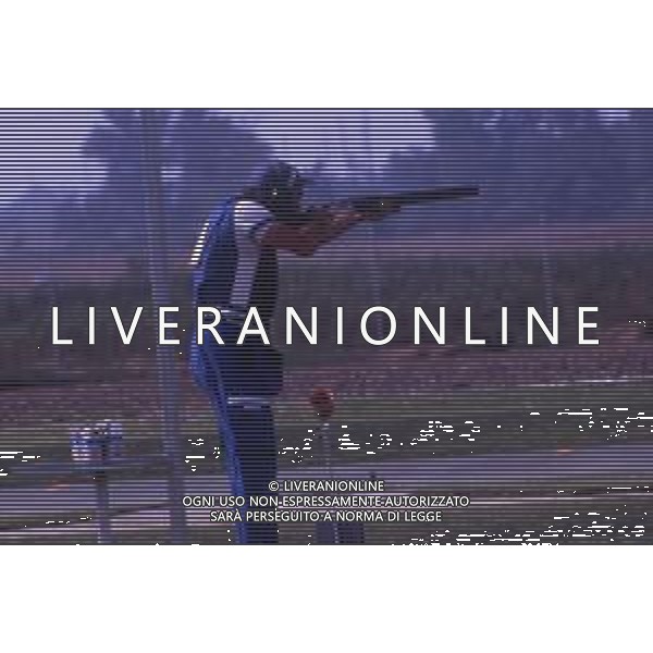 RETROSPETTIVA LUCIANO GIOVANNETTI TIRO A VOLO NELLA FOTO LUCIANO GIOVANNETTI AG ALDO LIVERANI SAS