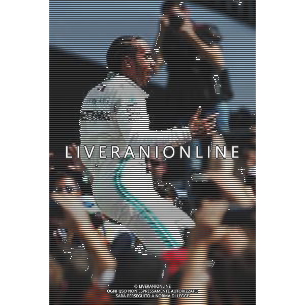 Race winner Lewis Hamilton (GBR) Mercedes AMG F1 celebrates in parc ferme. 09.06.2019. Formula 1 World Championship, Rd 7, Canadian Grand Prix, Montreal, Canada, Race Day. /AGENZIA ALDO LIVERANI SAS - ITALY ONLY EDITORIAL USE ONLY