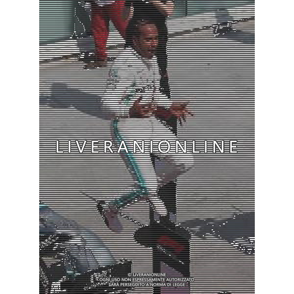 Race winner Lewis Hamilton (GBR) Mercedes AMG F1 W10 celebrates in parc ferme. 09.06.2019. Formula 1 World Championship, Rd 7, Canadian Grand Prix, Montreal, Canada, Race Day. /AGENZIA ALDO LIVERANI SAS - ITALY ONLY EDITORIAL USE ONLY