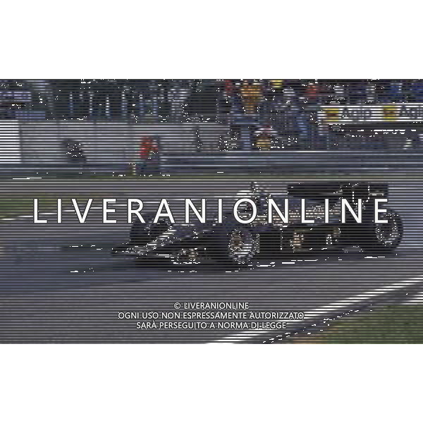 RETROSPETTIVA ELIO DE ANGELIS PILOTA F1-1985 NELLA FOTO ELIO DE ANGELIS AG ALDO LIVERANI SAS