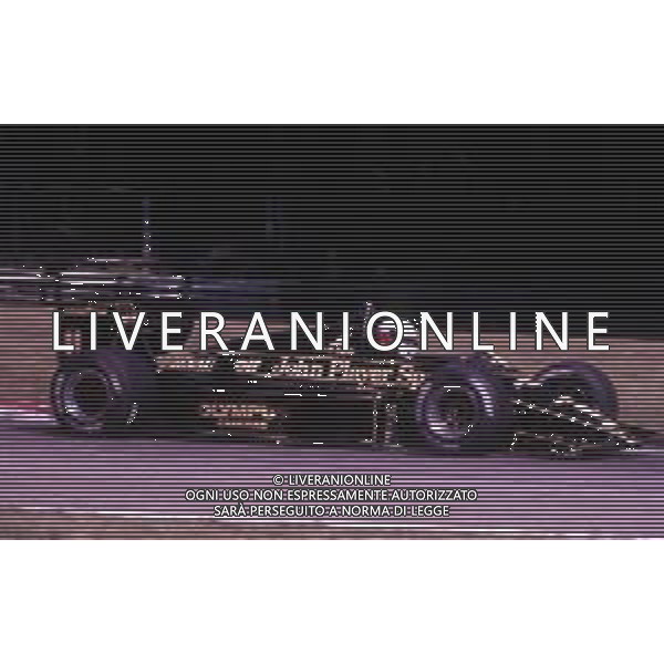 RETROSPETTIVA ELIO DE ANGELIS PILOTA F1-1985 NELLA FOTO ELIO DE ANGELIS AG ALDO LIVERANI SAS