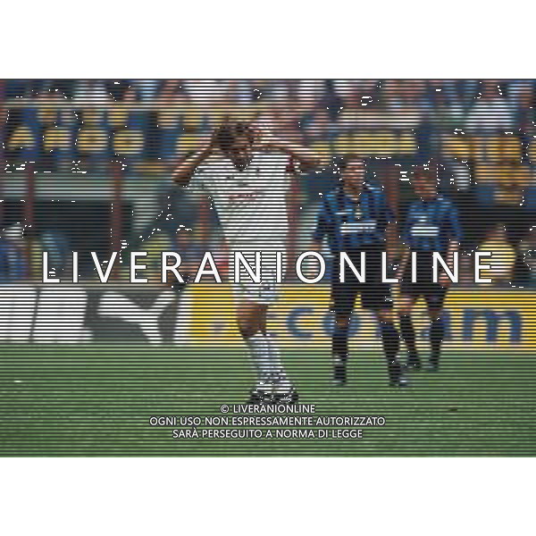 RETROSPETTIVA GABRIEL BATISTUTA CALCIATORE NELLA FOTO GABRIEL BATISTUTA NELLA PARTITA INTER FIORENTINA DEL 21-09-1997 AG ALDO LIVERANI SAS