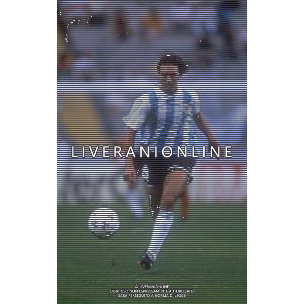 RETROSPETTIVA GABRIEL BATISTUTA CALCIATORE NELLA FOTO GABRIEL BATISTUTA CON LA MAGLIA DELLA NAZIONALE ARGENTINA AG ALDO LIVERANI SAS