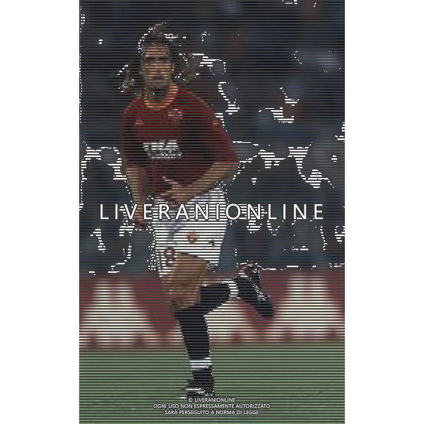 RETROSPETTIVA GABRIEL BATISTUTA CALCIATORE NELLA FOTO GABRIEL BATISTUTA CON LA MAGLIA DELLA ROMA CALCIO ANNO 20001-2001 AG ALDO LIVERANI SAS